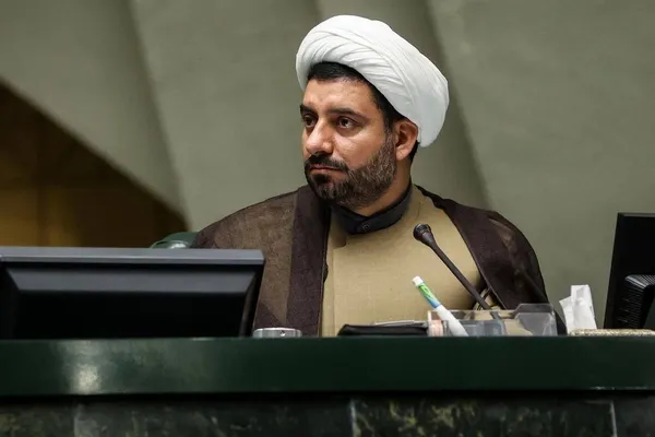 آزادیخواه، نماینده ملایر: ترامپ میخواهد زمان بخرد و بر شکستهایش مقابل ما سرپوش بگذارد