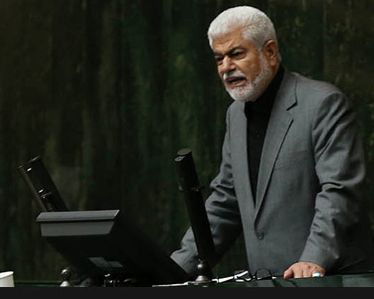 رییس کمیسیون بهداشت مجلس: رییسجمهور و وزیر کشور هنوز به بستن مرزها برای کرونا بیتوجهاند