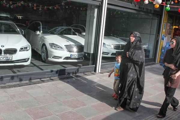 Widening inequality, foreign policy distrust cited as Iran's major challenges