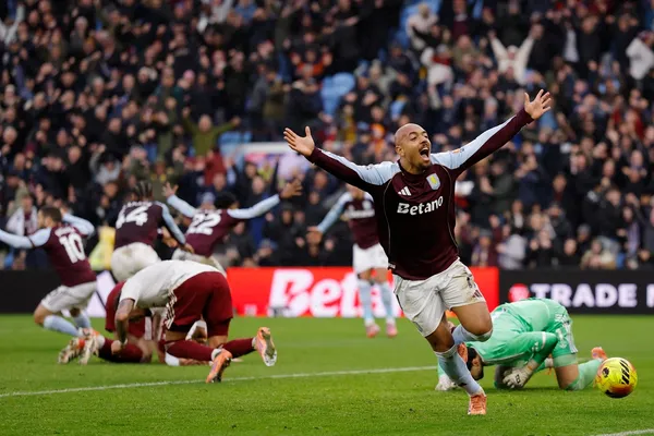 استونویلا ۲-۱ آرسنال؛ شاهکار شاگردان اونای امری با شکست توپچیها در ویلاپارک