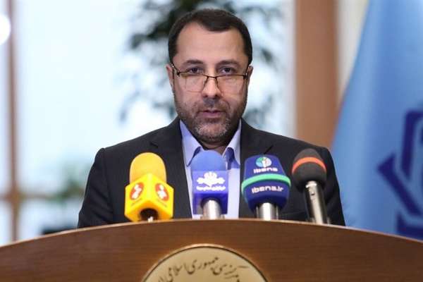 As Iran’s Currency Dips, Central Banker Tries To Calm Markets