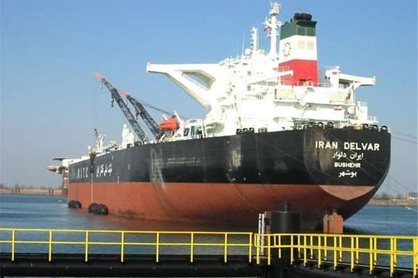 جمهوری اسلامی و ونزوئلا بزرگترین استفادهکنندگان نفتکشهای ناوگان سایه هستند