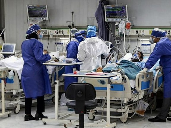 افزایش آمار ابتلا به کرونا؛ پزشکان درباره «حالت آتشفشانی» و «شیب تند» خیز جدید هشدار دادند