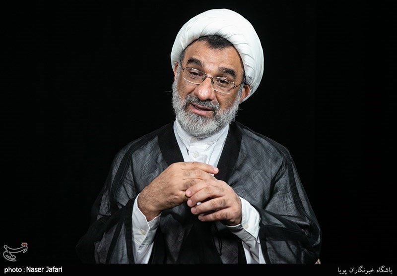 دبیر شورای عالی انقلاب فرهنگی: هوش مصنوعی شعور ندارد