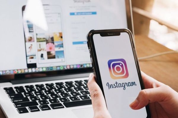 هيئة الاختيار في إيران: فحص "إنستغرام" المرشحين للتوظيف لتقييم معتقداتهم الأيديولوجية