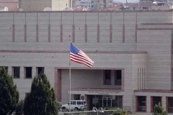 با تشدید تنشها در منطقه، شماری از کارکنان سفارت آمریکا در بیروت از لبنان خارج شدند