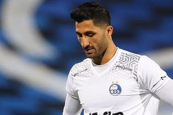 ۲۴ ساعت بیاطلاعی و نگرانی از وضعیت رشید مظاهری پس از انتقاد از علی خامنهای