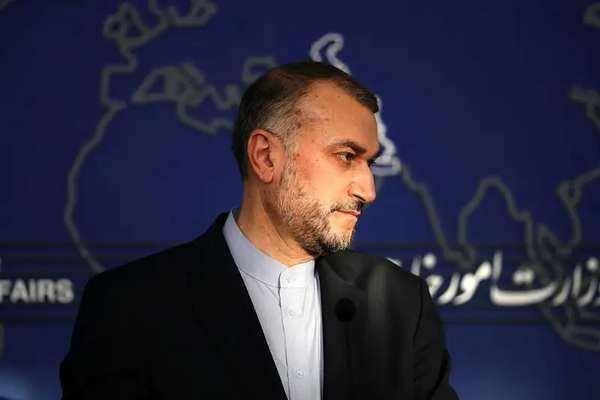 وزير خارجية إيران يهدد بفتح جبهات جديدة ضد أميركا إذا استمرت في دعم إسرائيل
