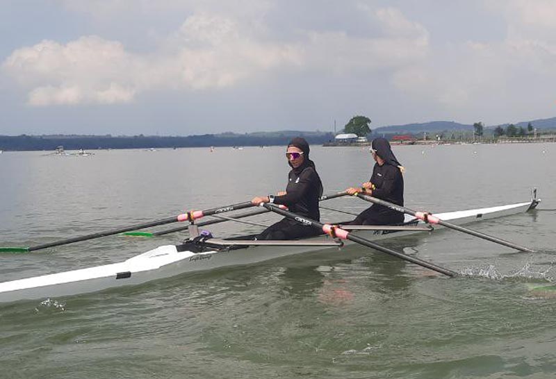گلایه قهرمانان قایقرانی ایرانی:دریاچه‌آزادی خشک‌شده،پارو به سنگ کف پیست خورد،معجزه نخواهید