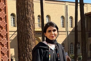 نوکیش مسیحی ایرانی با اخراج از آمریکا، در اردوگاه جنگلی پاناما گرفتار شد