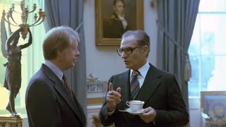 القصة غير المروية حول مهمة كارتر الأخيرة تجاه إيران لتحديد مصير الشاه