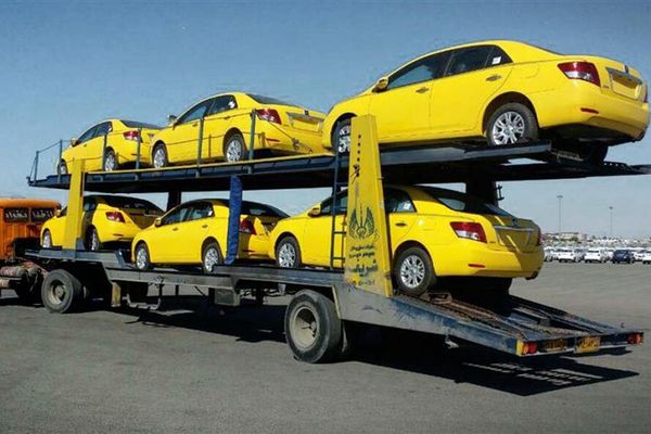 بعد سوريا والعراق.. أذربيجان توقف واردات السيارات من إيران لـ"أسباب سياسية وفنية"