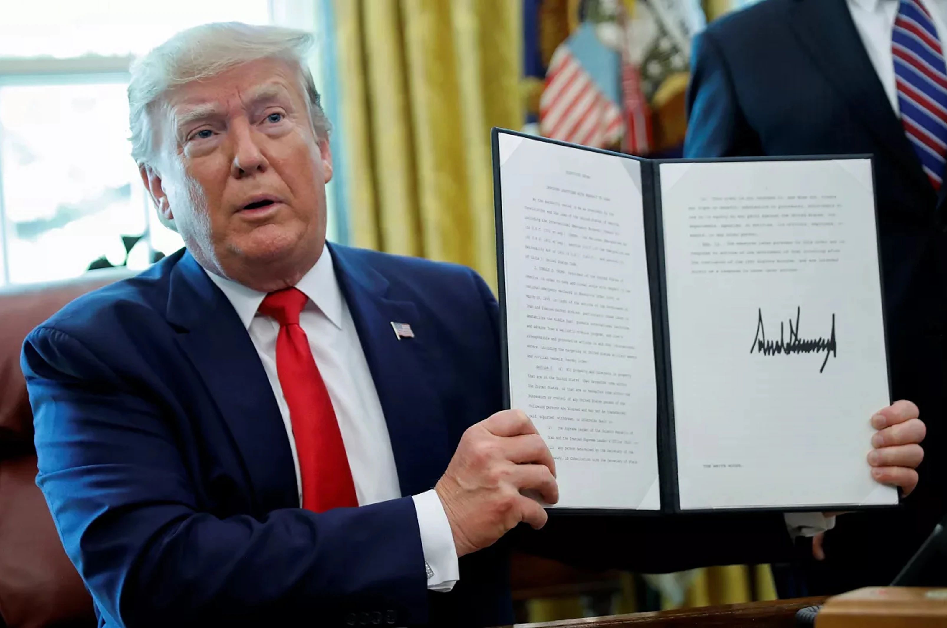 ترامپ فرمان اجرایی تازه‌ای علیه بازداشت ناعادلانه آمریکایی‌ها در خارج صادر کرد