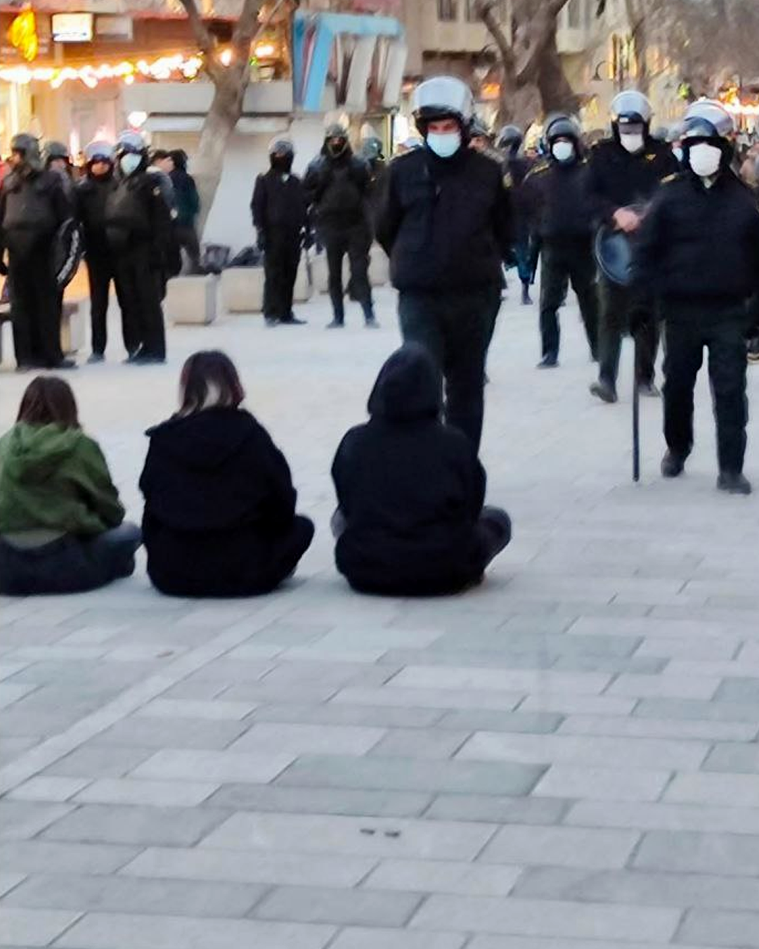 شورای حقوقدانان برای ایران دموکراتیک خواستار حمایت وکلای دادگستری از معترضان شد