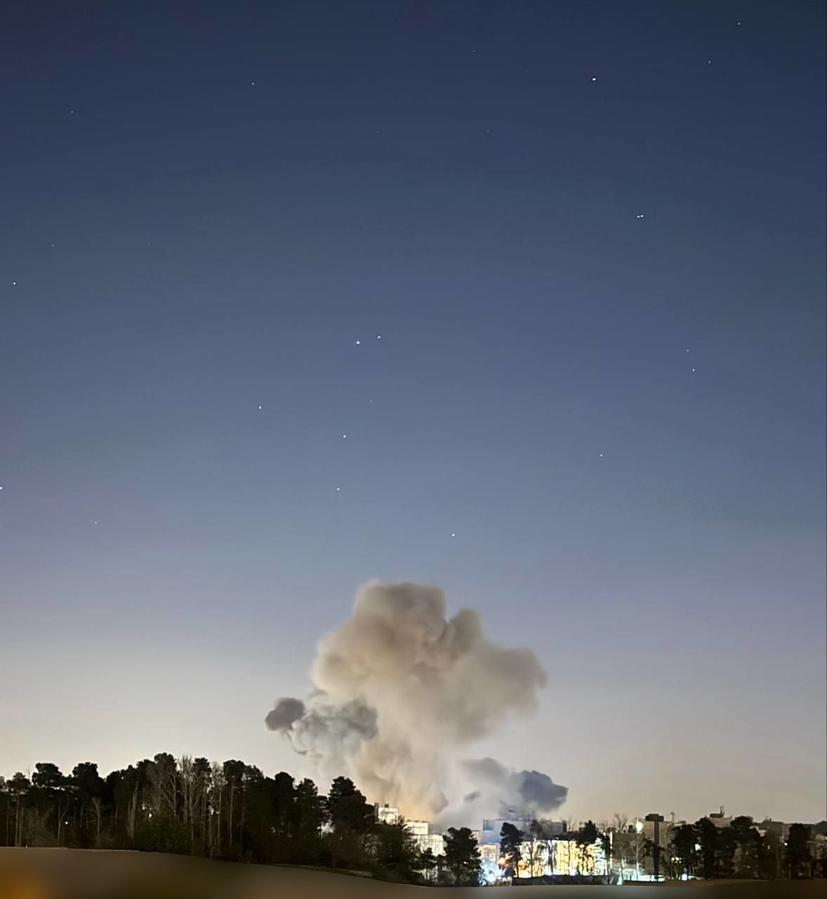 حملات آمریکا و اسرائیل به تهران، اصفهان و استان‌های غربی ادامه پیدا کرد