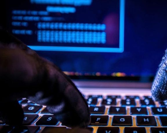 هکرهای حکومتی جمهوری اسلامی باز هم به امارات متحده عربی حمله سایبری کردند