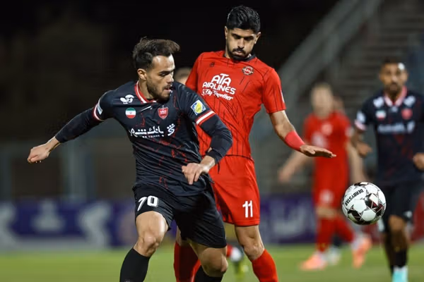 تراکتور-پرسپولیس بهجای ورزشگاه ۷۰هزارنفری سهند، در ورزشگاه بنیاندیزل برگزار میشود