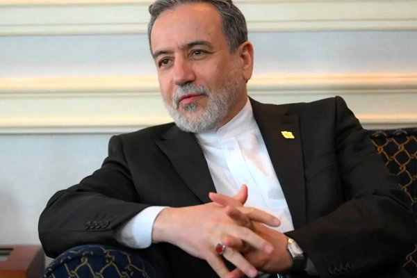 عراقچی درباره نقش ریاض در مذاکرات: به عربستان سعودی اعتماد کامل داریم