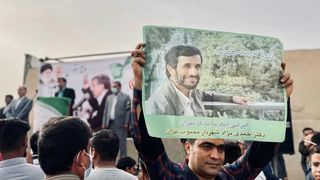 Iran's Ahmadinejad Calls Putin 'A Tyrannical Narcissist'