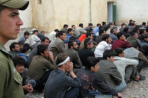 الداخلية الإيرانية: أكثر من 1.2 مليون لاجئ في البلاد.. ولن نقبل لاجئين جدد بعد الآن