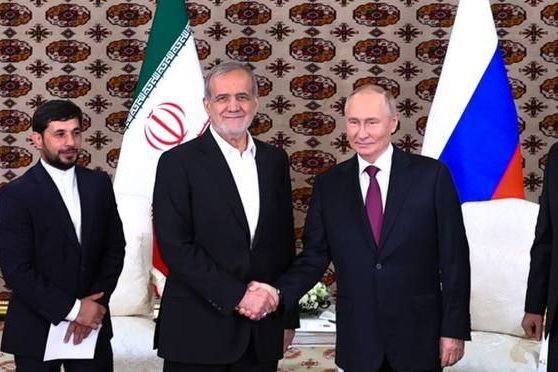 پزشکیان در دیدار با پوتین: ارتباط جمهوری اسلامی با روسیه صمیمانه است