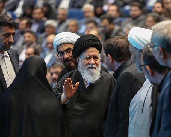 نماینده خامنهای در خراسان رضوی: نهی از منکر از نفرت قلبی شروع میشود تا برخورد فیزیکی