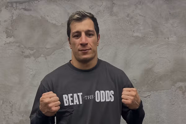 محمود ستاری، قهرمان کیوان گرند پریکس؛ جنایت جمهوری اسلامی قتل نیست، این یک نسل کشی است