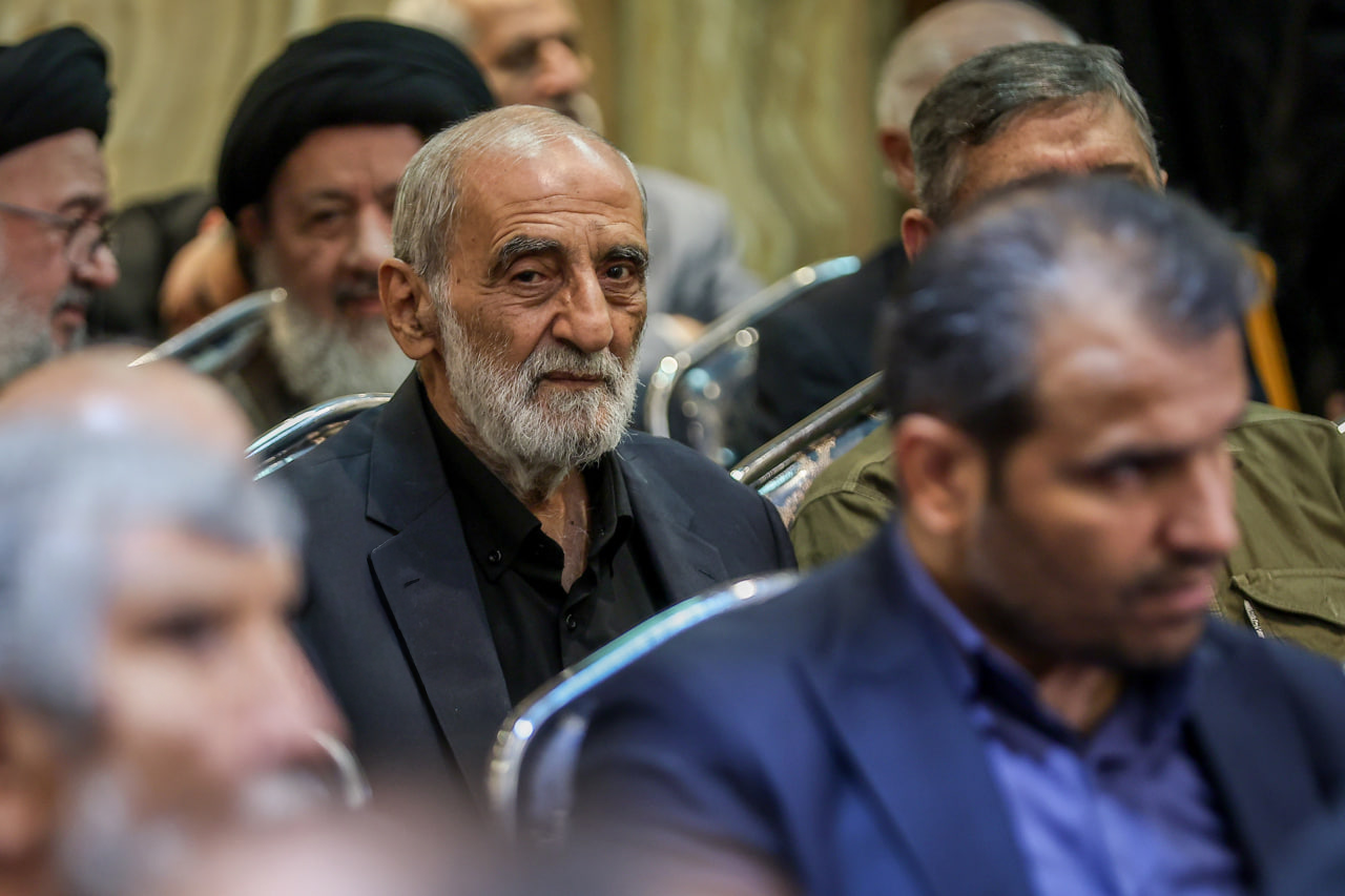 حسین شریعتمداری بر «انتقام سخت» از کشورهای عربی منطقه تاکید کرد