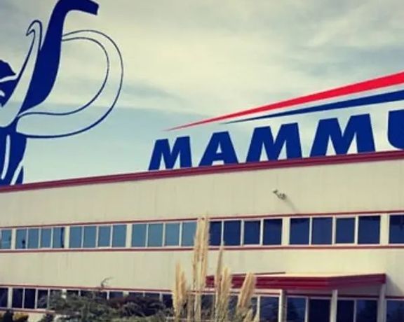 US Removes Large Iranian Industrial Group From Sanctions List