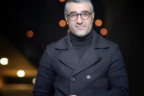 وکیل پژمان جمشیدی از آزادی او از زندان پس از تودیع وثیقه خبر داد