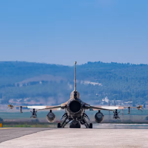 مقام پیشین ارتش اسرائیل: در صورت بازسازی توان موشکی یا هستهای ایران، حمله میکنیم