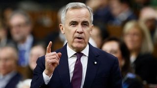 وفقًا لقانون جديد.. كندا: إلزامية الإبلاغ عن جميع المعاملات المالية المرتبطة بإيران