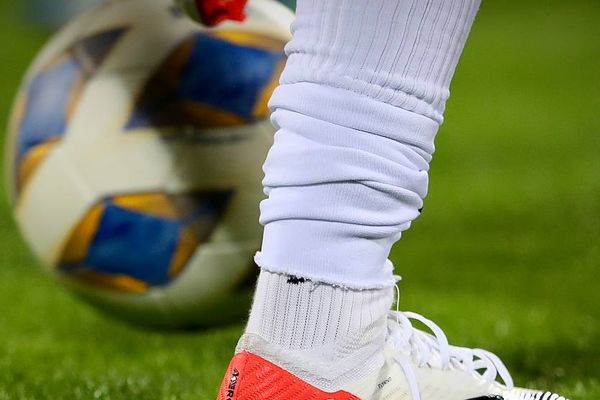 تمام مسابقات فوتبال در تمامی ردههای سنی و دستههای مختلف لغو شد