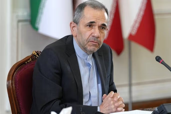 نائب وزير خارجية إيران: طهران مستعدة للتفاوض مع واشنطن