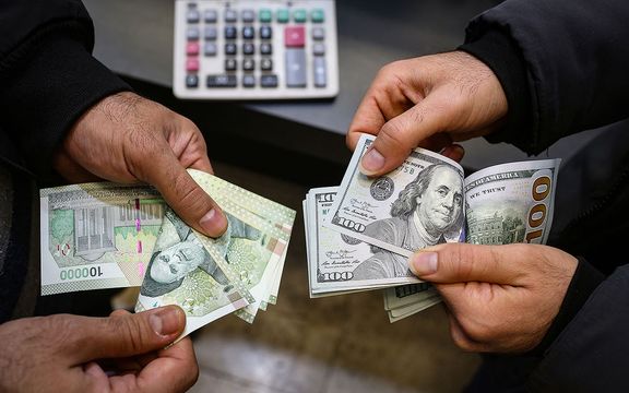 افزایش قیمت سکه و دلار پس از حمله اسرائیل به کنسولگری ایران در دمشق