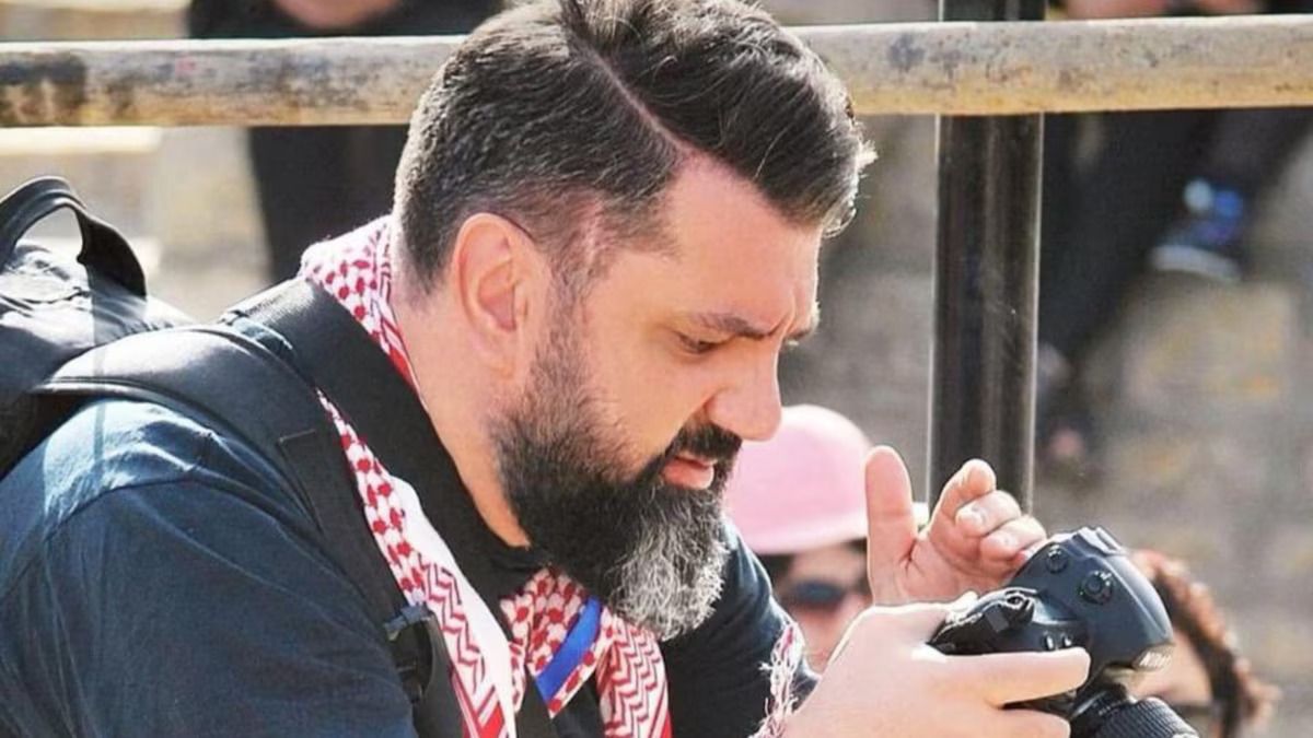 Iran restricts Baha'i journalist's appeal against 26-year sentence amid wider crackdown
