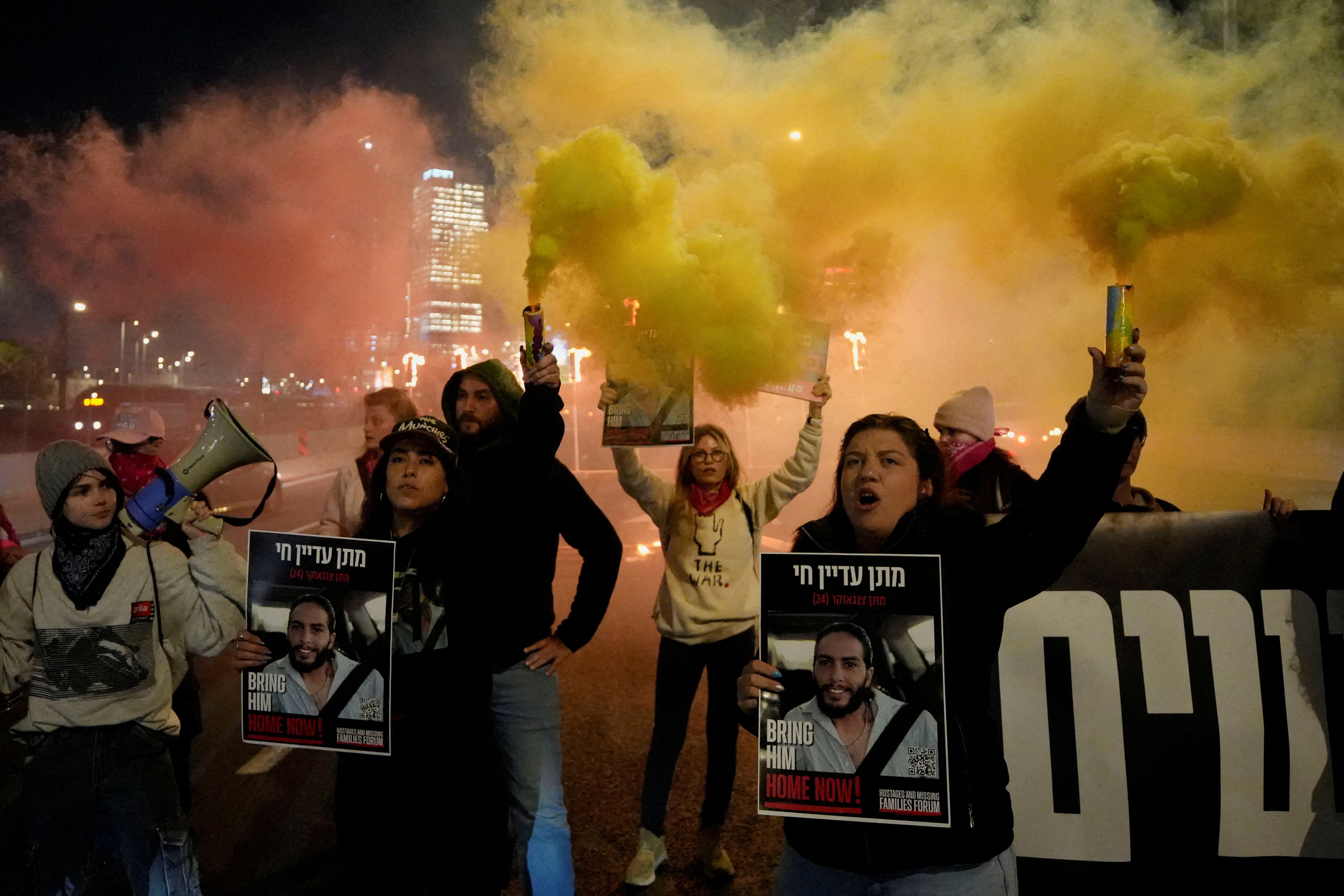 تظاهرات برای آزادی گروگان‌های در بند حماس، تل‌آویو، ۱۲ دی