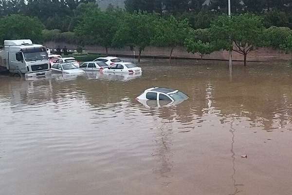 سیل در شهرهای مختلف ایران جان دستکم ۷ نفر را گرفت
