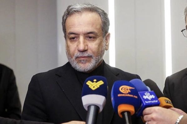 إعلام تابع للنظام الإيراني: طهران طلبت من واشنطن منع تفعيل آلية الزناد