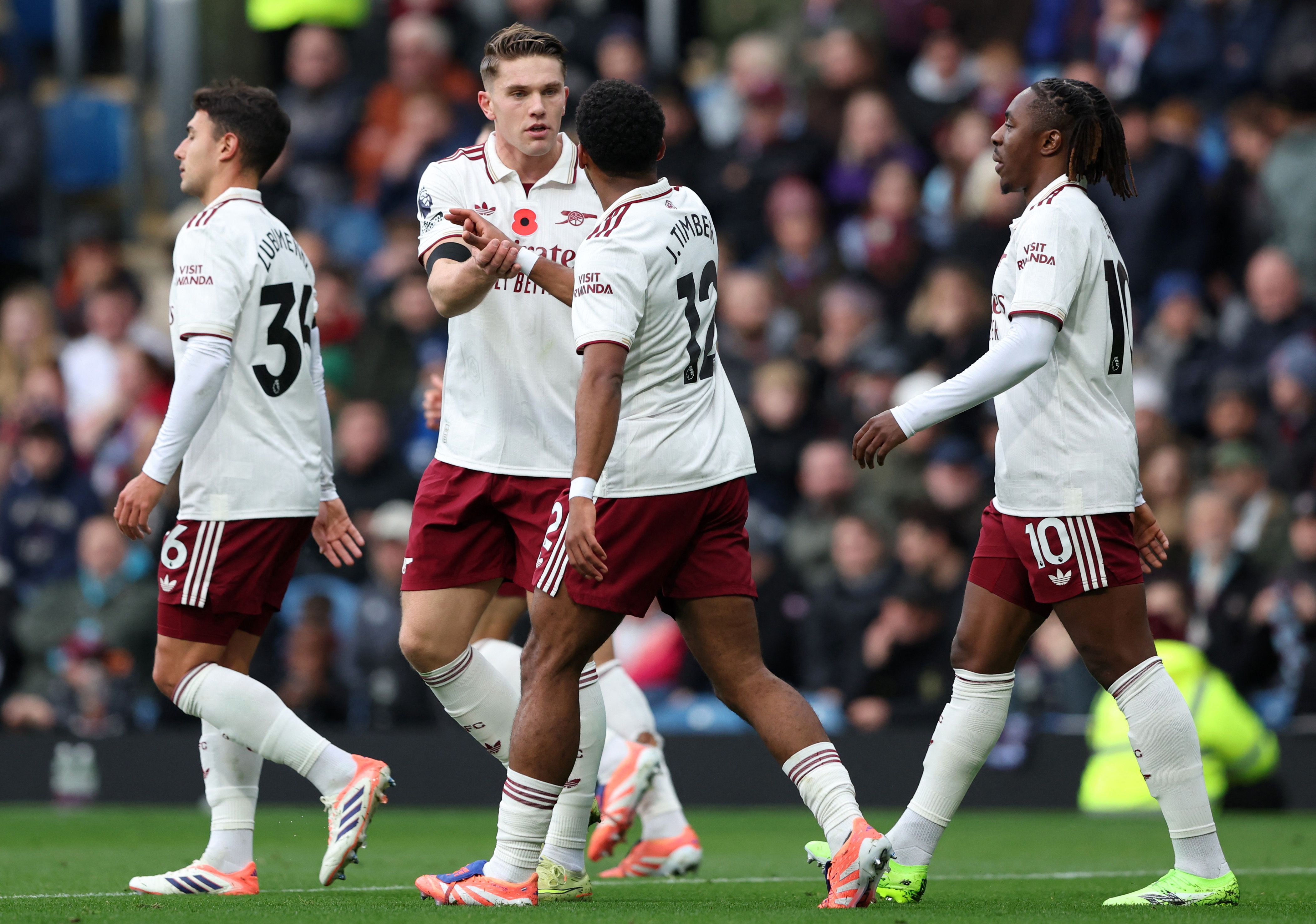 برنلی ۰-۲ آرسنال؛ تداوم صدرنشینی توپچی‌ها با پنجمین برد پیاپی