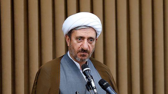 مسؤول قضائي إيراني: السجناء يعتبرون مسؤولي السجن بمثابة آبائهم