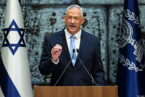 وزير الدفاع الإسرائيلي: مستعدون للرد بحزم على التهديد الإيراني ضد مواطنينا