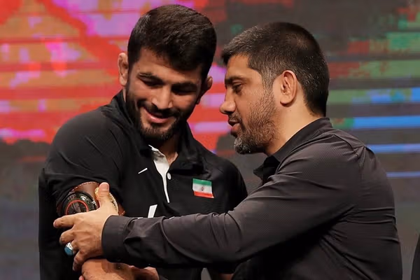 علیرضا دبیر و سایهاش بر مواضع ملیپوشان؛ حسن یزدانی در چارچوب خطوط قرمز فدراسیون کشتی