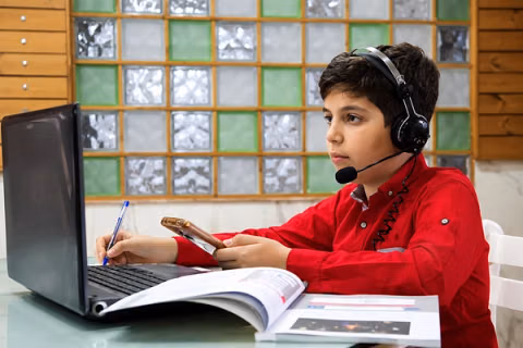 Iranian parents enroll children in foreign online schools, defying ministry warnings