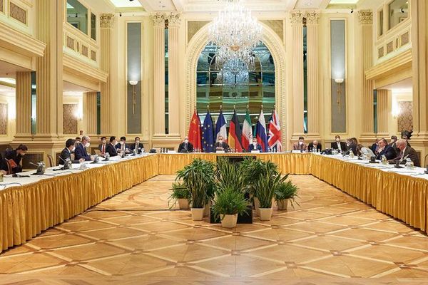 بيان بريطاني فرنسي ألماني: على إيران انتهاز فرصة الإعفاء من العقوبات الأميركية فورًا