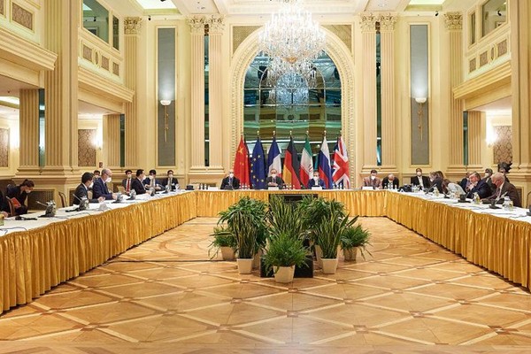 بيان بريطاني فرنسي ألماني: على إيران انتهاز فرصة الإعفاء من العقوبات الأميركية فورًا