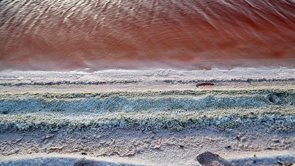 Iran's Qom Salt Lake, a potential lithium resource