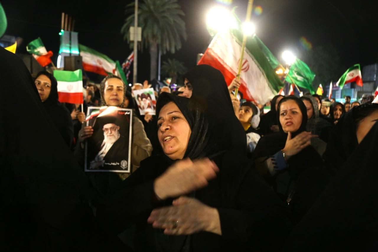 دبیر ستاد مراسم دفن علی خامنه‌ای: مردم برای نزدیک شدن به جنازه خامنه‌ای اصرار نکنند