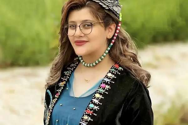 ناشطون إيرانيون يعربون عن قلقهم من تعليق مجلس الشيوخ الأميركي إقرار "قانون مهسا أميني"