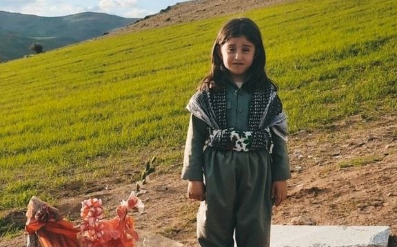 Families Mark Iran New Year At Graveside Of Slain Protesters